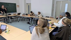 小さいビビアン２PXL_20260121_024017273.MP